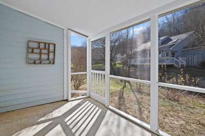 102 Llama Way, Black Mountain