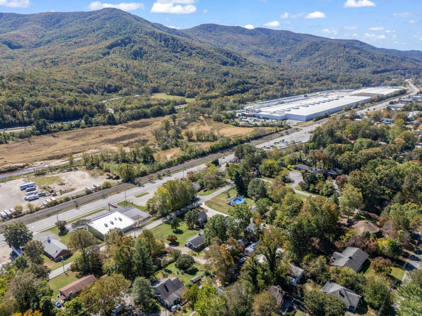 43-web-or-mls-1112-old-us-highway-70