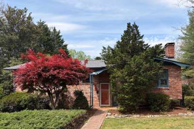 122 W Sweetbriar Lane, Etowah