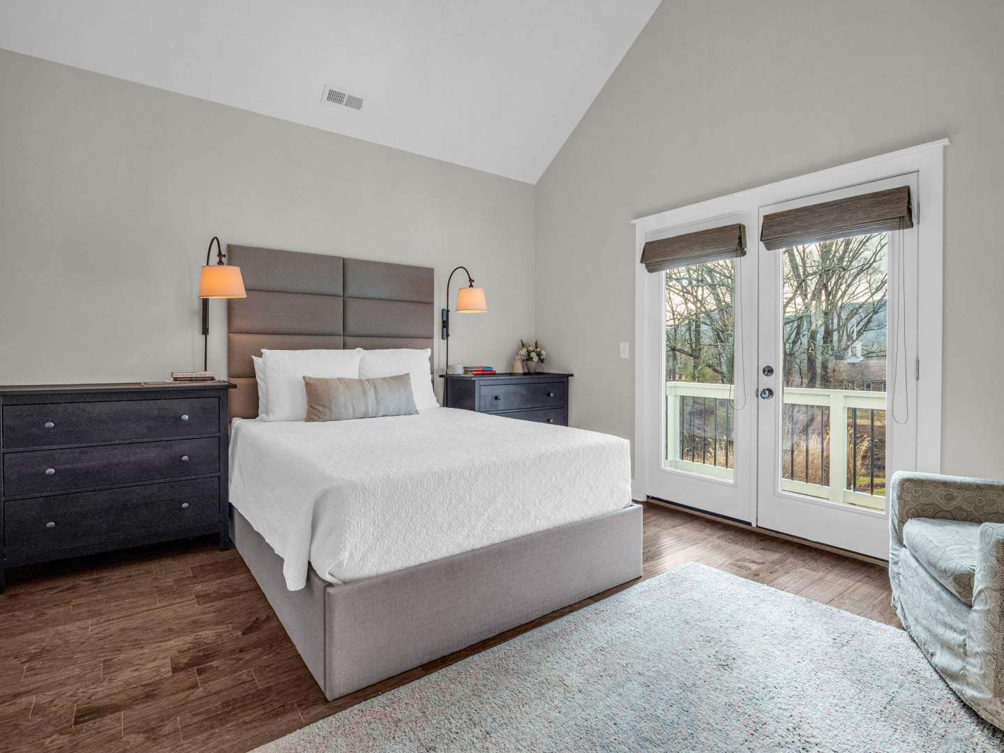 16-Tudor-Way-Black-Mountain-NC-21
