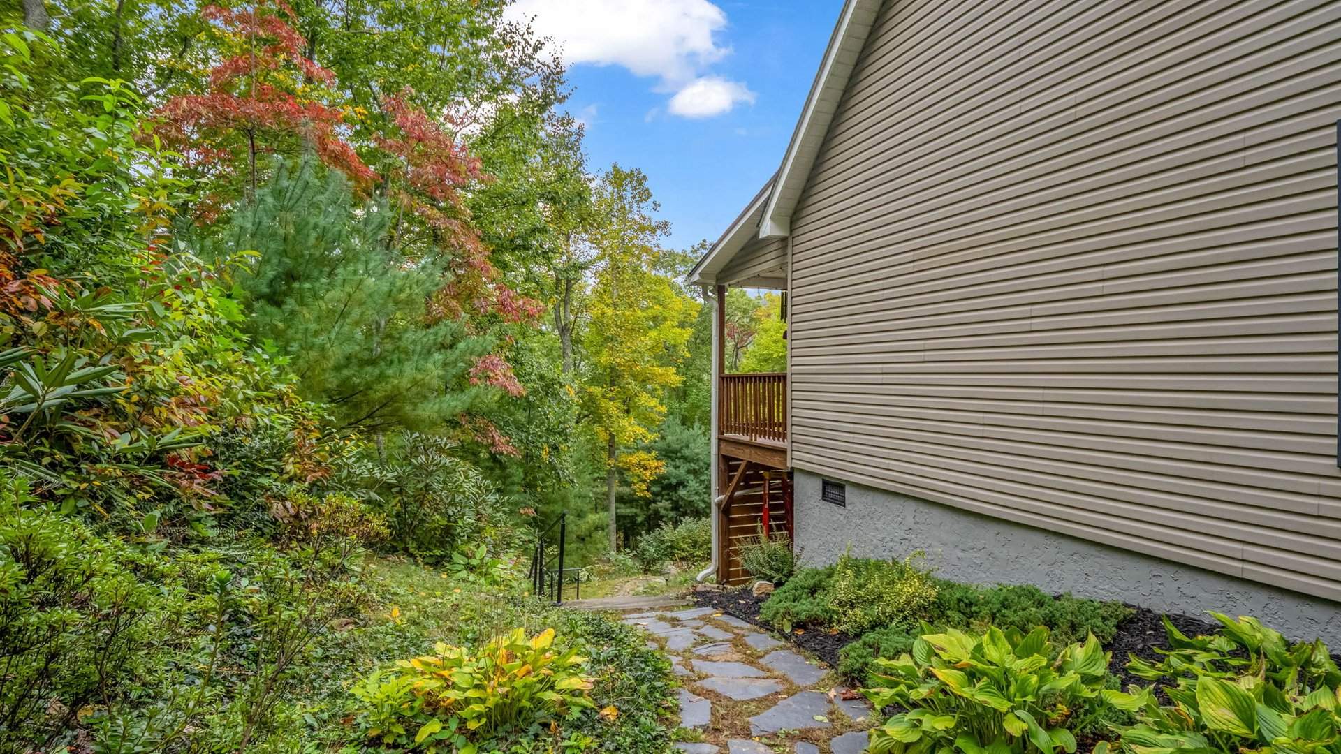 8-custom-190-harrison-hill-rd