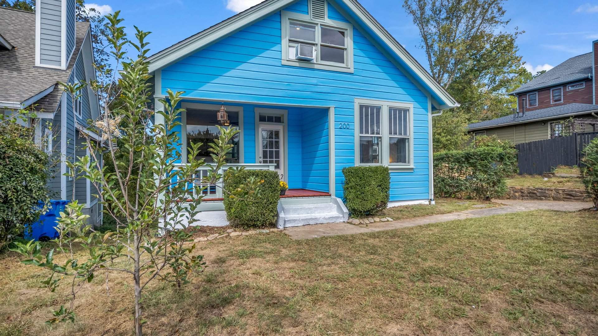 2-custom-200-courtland-pl