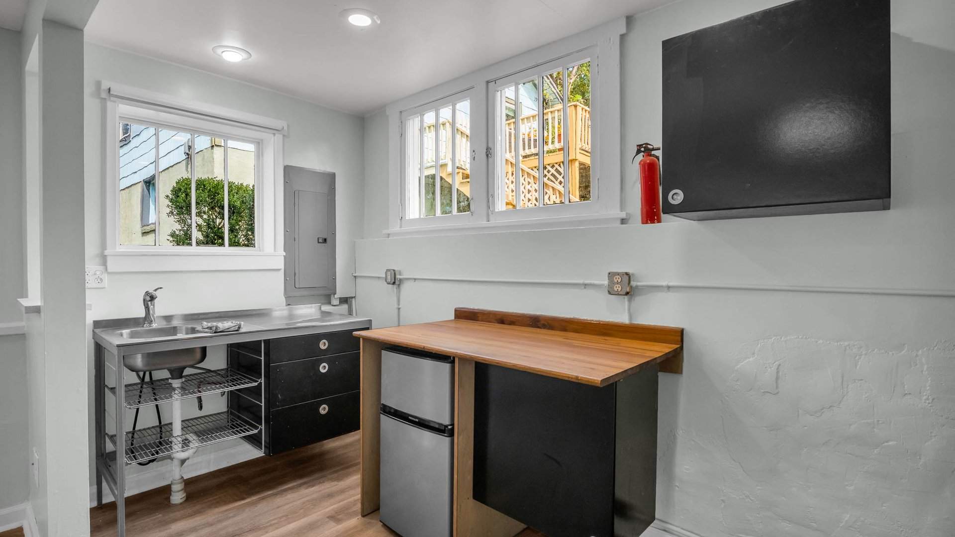 30-custom-200-courtland-pl