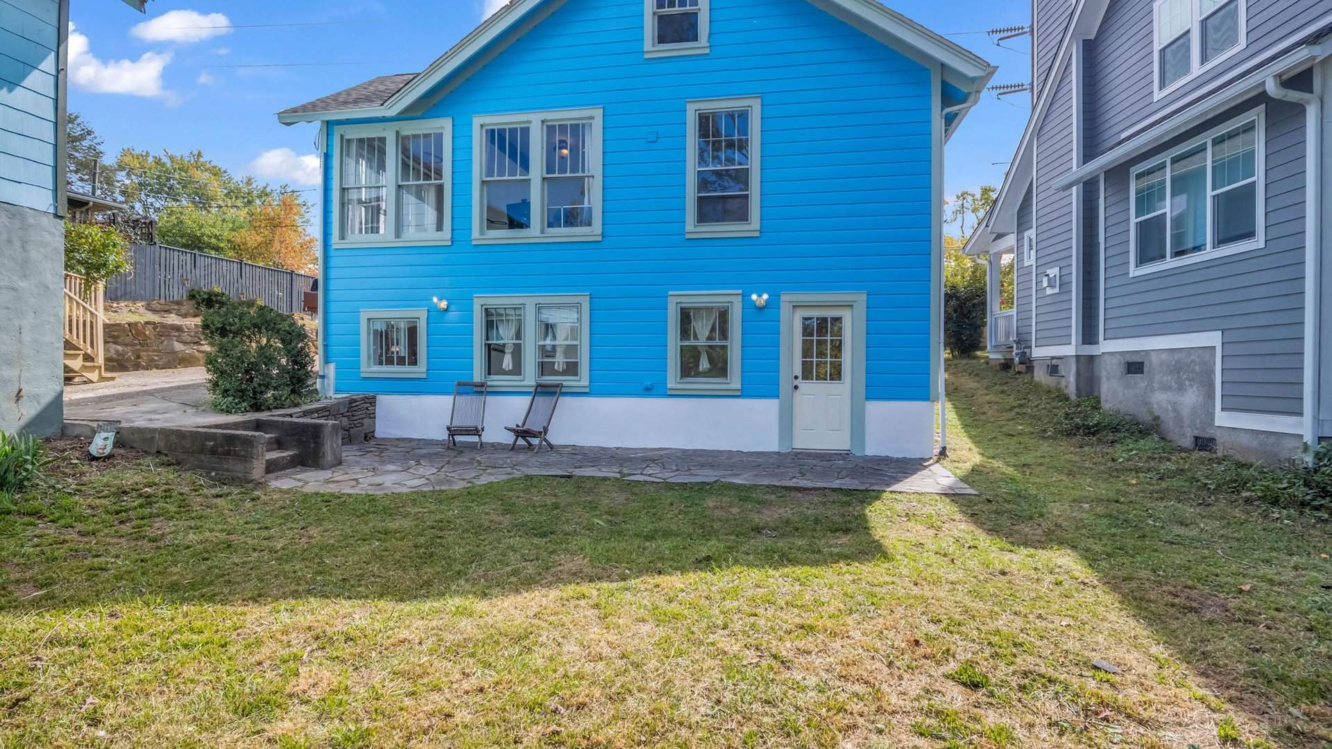 5-custom-200-courtland-pl
