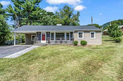 215 Varden Place, Swannanoa