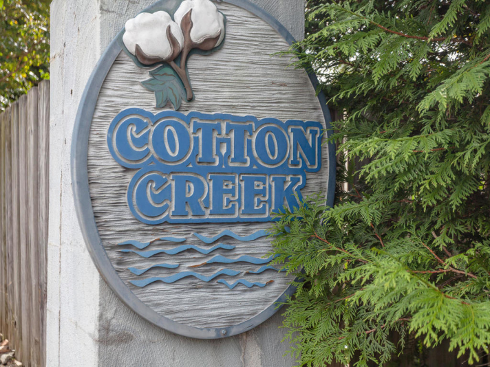 23-Cotton-Creek-Cir-Black-029-23-23-Cotton-Creek104-MLS_Size