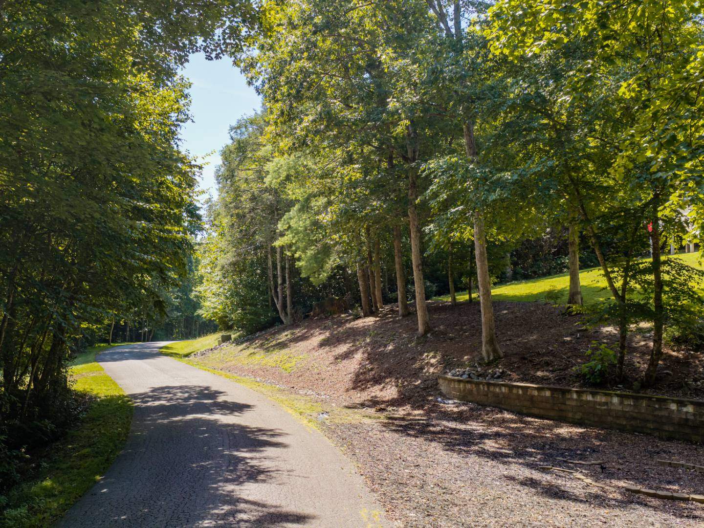 273-Cross-Creek-Dr-Marion-NC-74-1440x1080