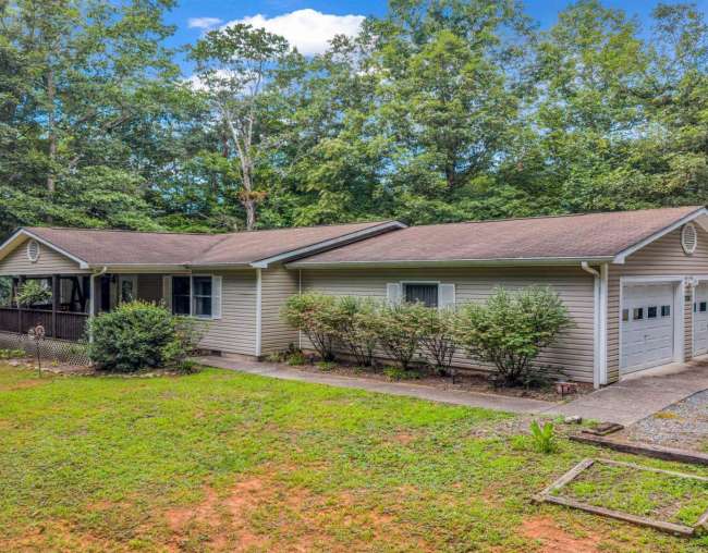 277 Debbies Branch Drive, Old Fort