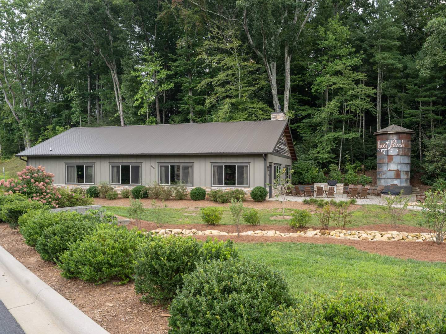 554-Sweet-Birch-Black-Mtn-NC-59-1920x1440