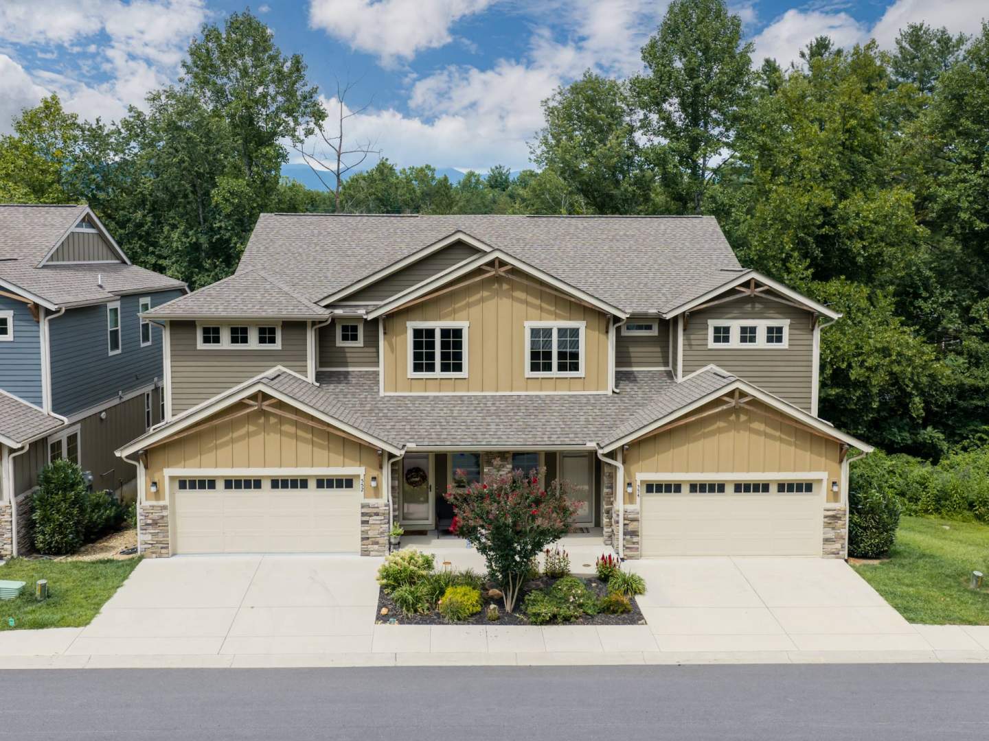 554-Sweet-Birch-Black-Mtn-NC-66-1920x1440