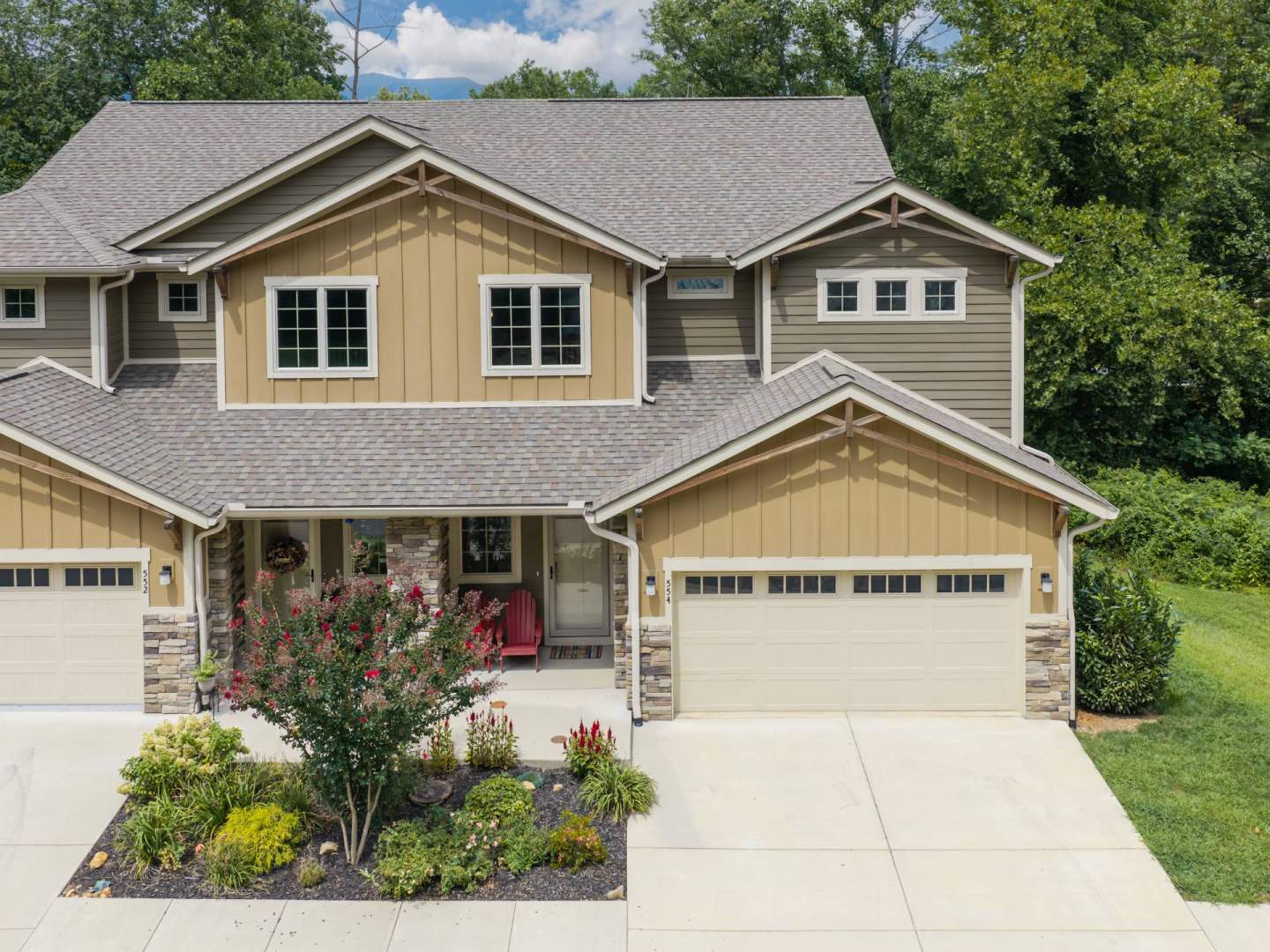 554-Sweet-Birch-Black-Mtn-NC-67-1920x1440