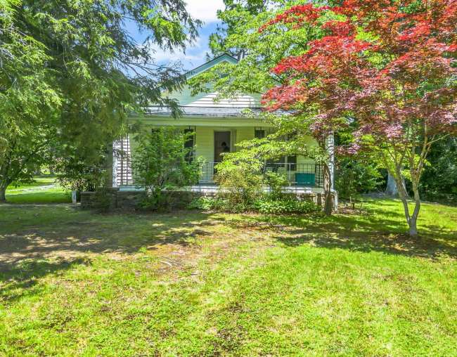 813 Montreat Road, Black Mountain