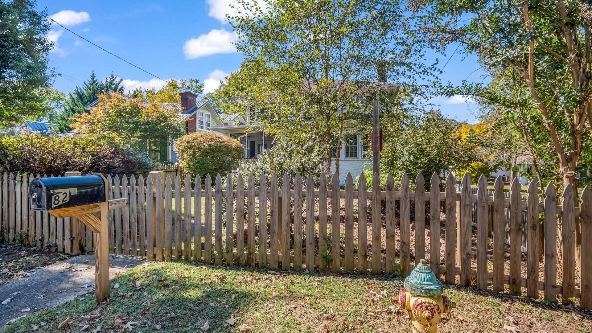 11-custom-82-blue-ridge-ave