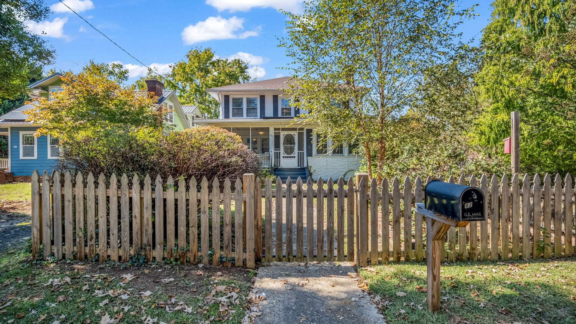 12-custom-82-blue-ridge-ave