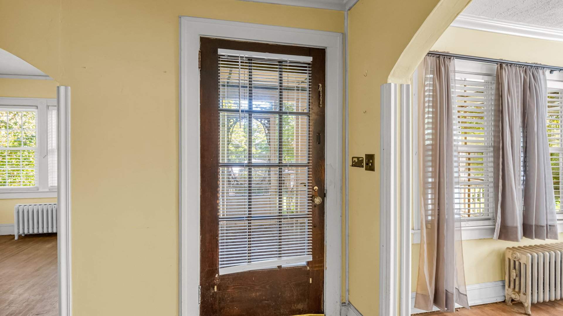 17-custom-82-blue-ridge-ave