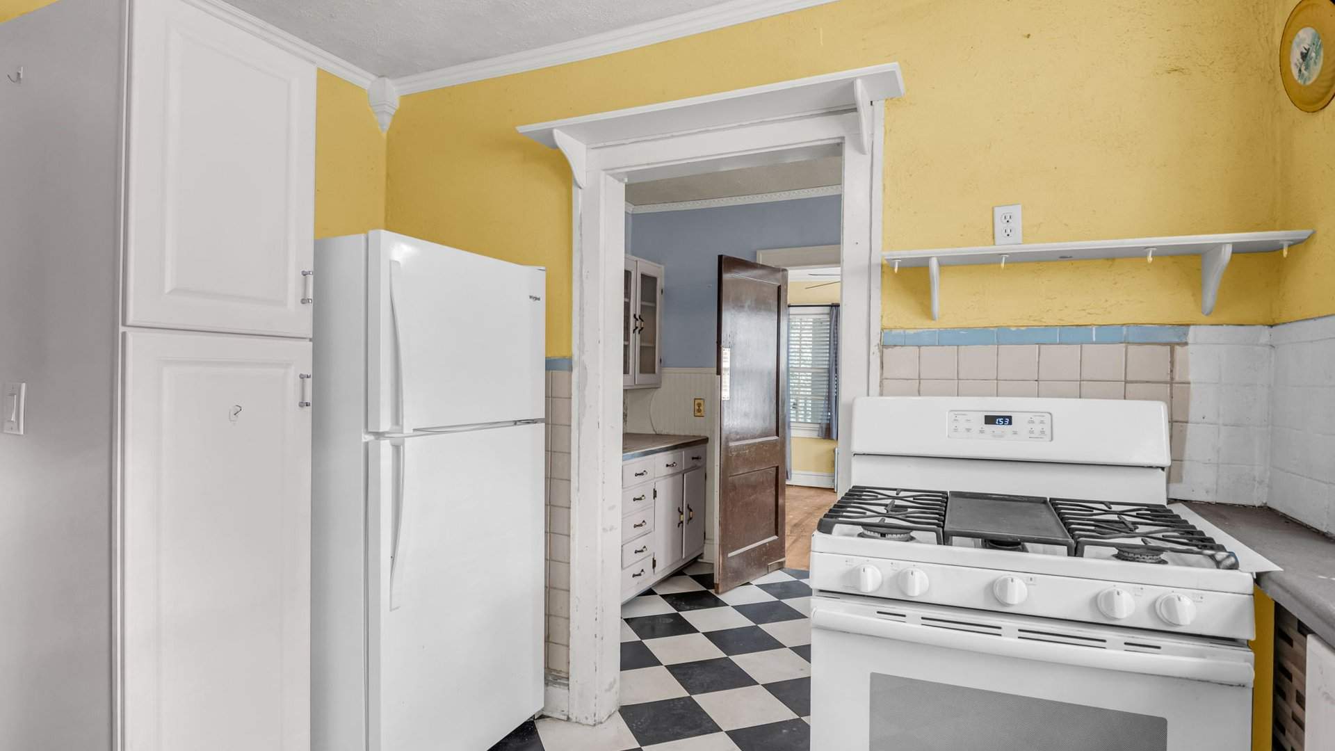 30-custom-82-blue-ridge-ave