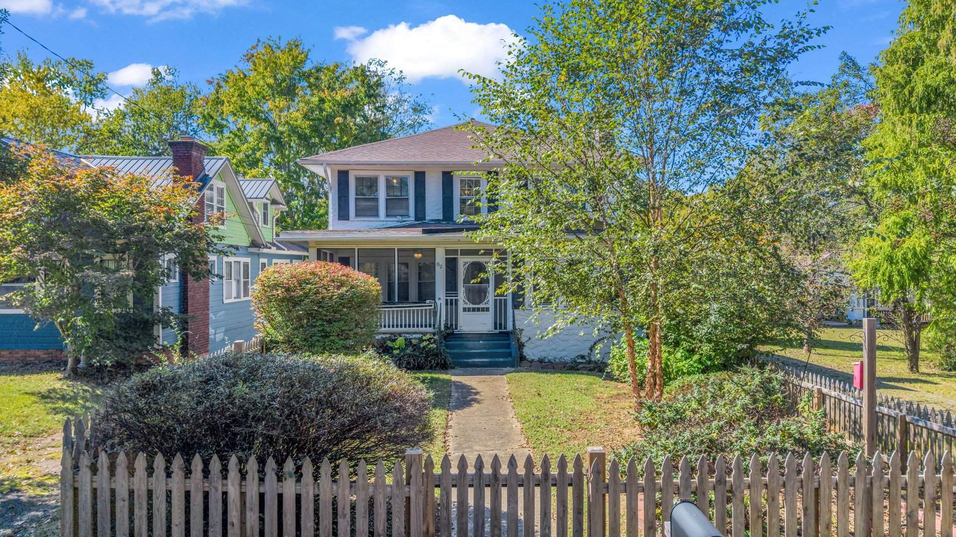 4-custom-82-blue-ridge-ave