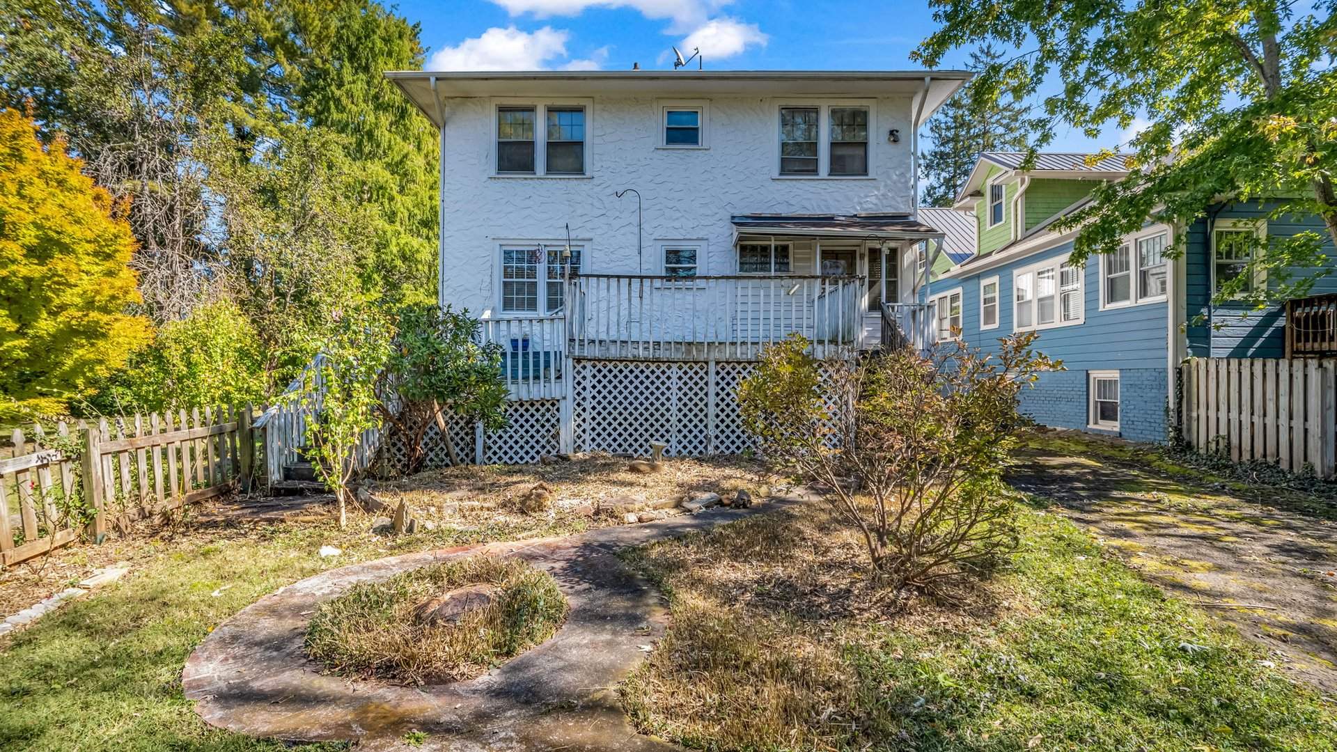 7-custom-82-blue-ridge-ave