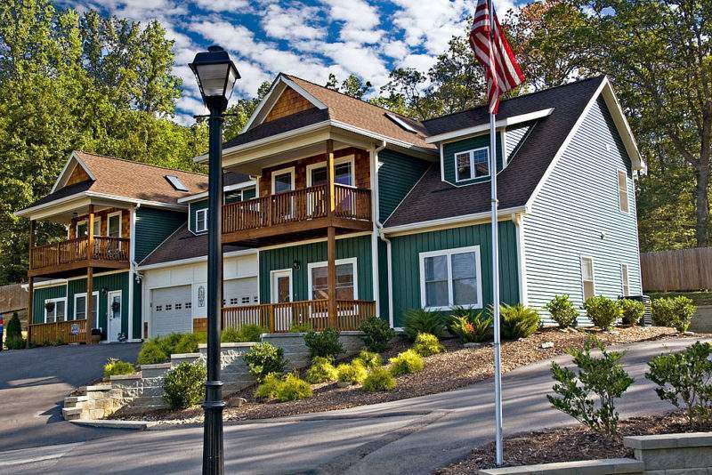 Black Mountain Condos and Townhomes for Sale
