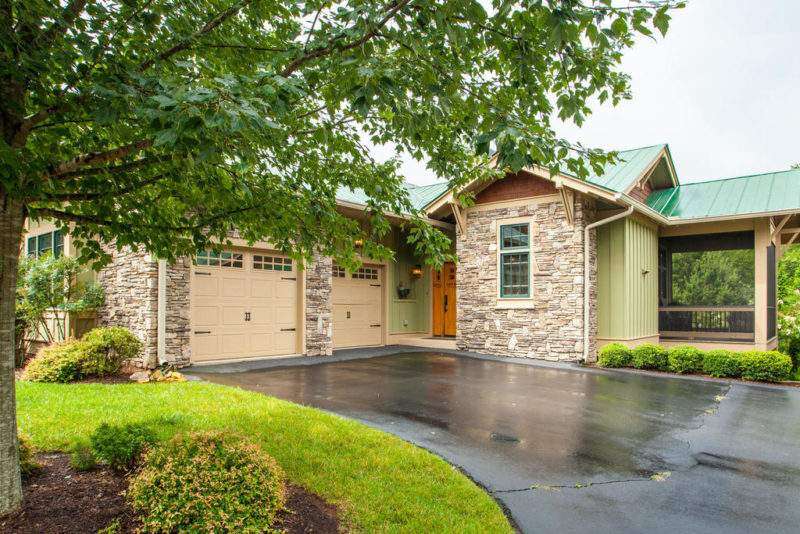 Nine South Townhomes for Sale – Black Mountain NC
