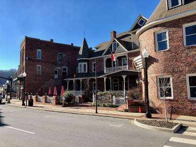 Homes for Sale in Canton NC