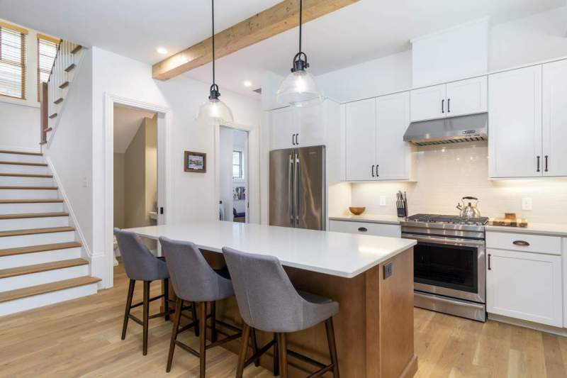 New white kitchen