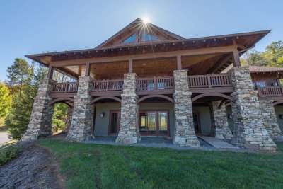 Asheville Homes with a Clubhouse Nearby
